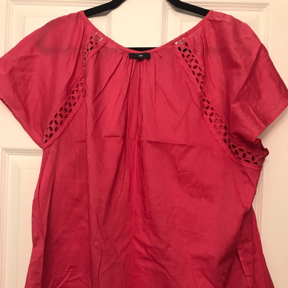 Gap pink tunic